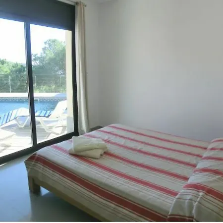 Apartment 106176 House In *